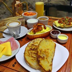 Café da Manhã - Artigrano, Padaria Artesanal, Pães de Fermentação Lenta e Natural