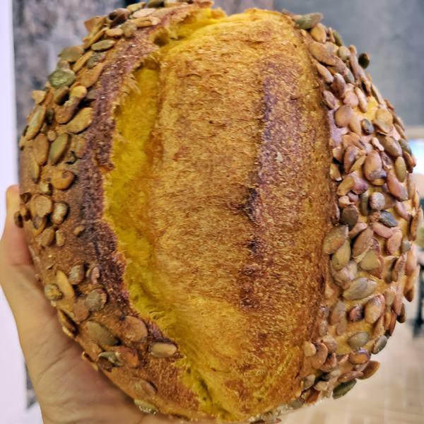 Pão de semente de abóboras - Artigrano, Padaria Artesanal, Pães de Fermentação Lenta e Natural